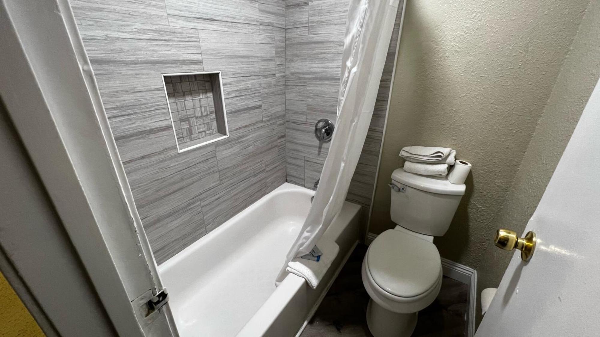 New American Inn & Suites 奥兰治 外观 照片